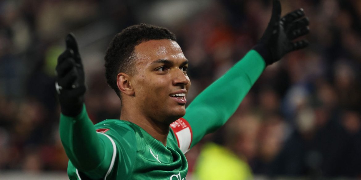 Middlesbrough want to beat rivals to sign another forward after Whittaker