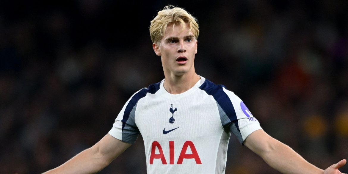 Frank must drop Lucas Bergvall for Spurs star who “has the X-Factor”