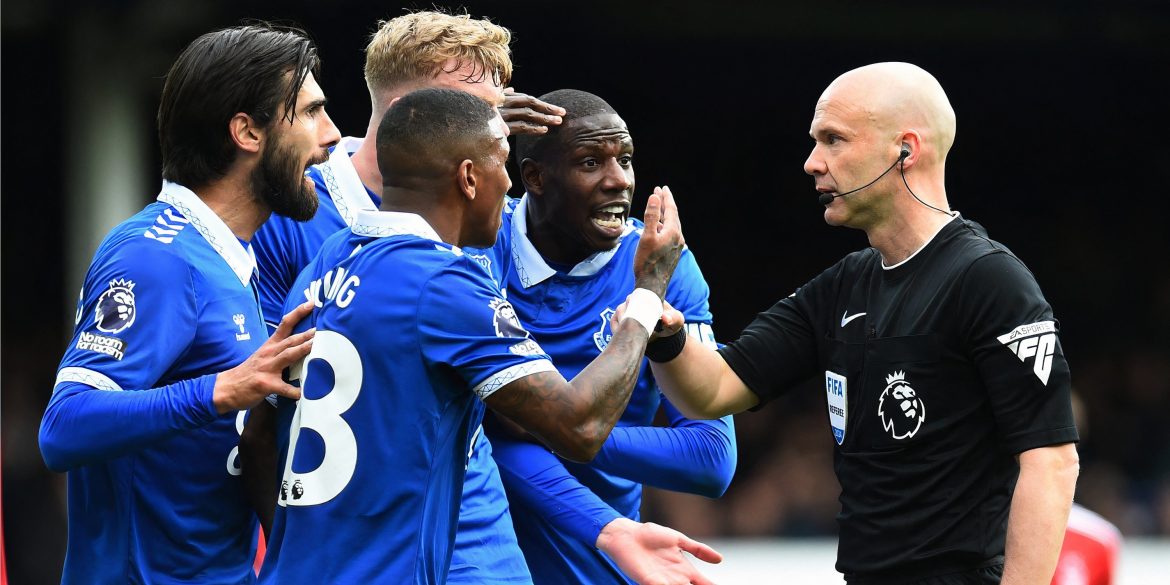 £95k-p/w duo now look to be totally finished at Everton under Moyes