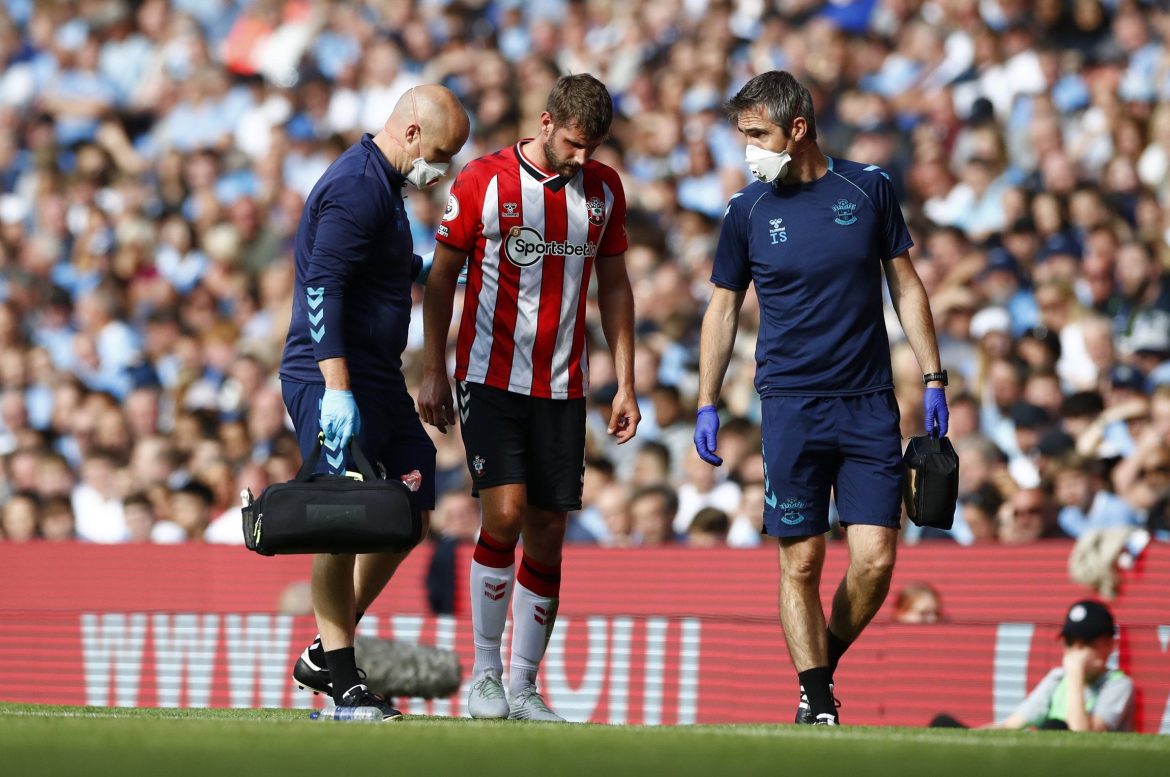 Southampton must offer new deal to Stephens