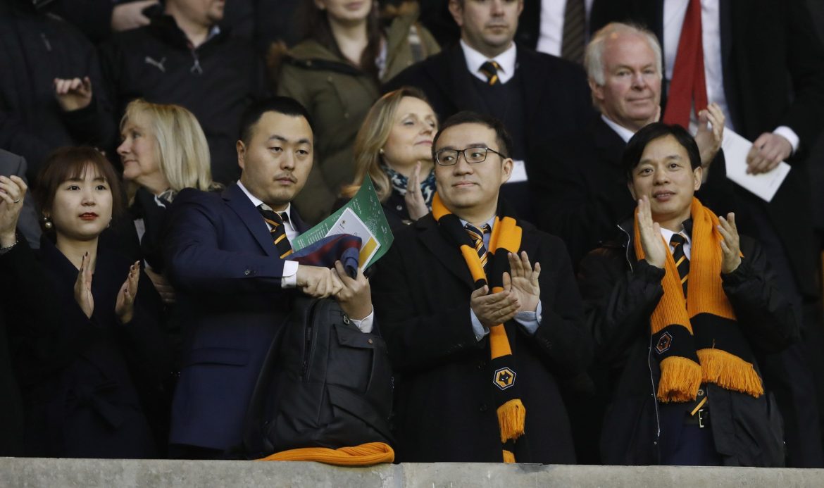 Wolves slap huge price tag on £60k-p/w star as his agent holds exit talks